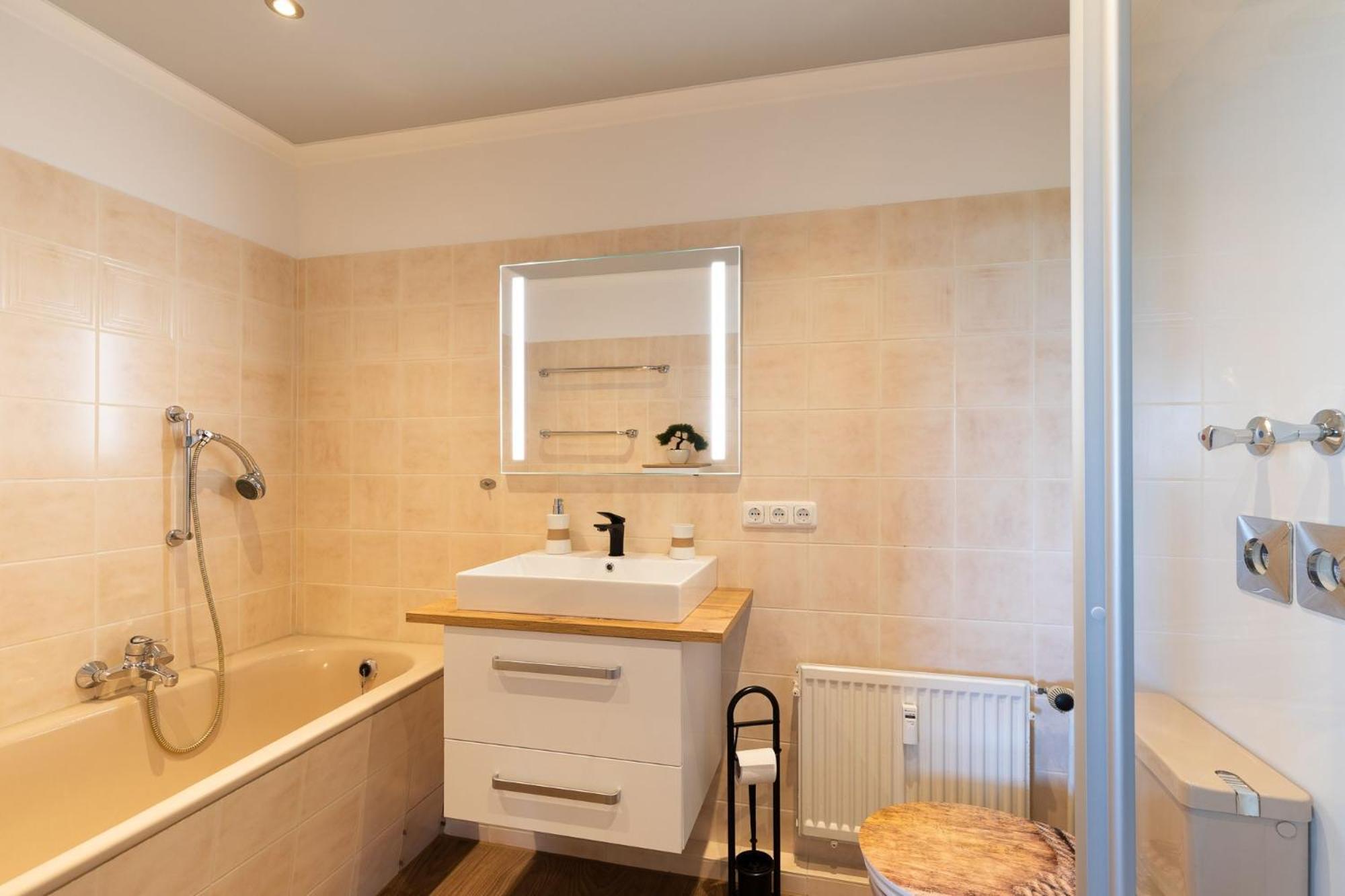 Haus Am Yachthafen Seglerhafen Apartman Cuxhaven Kültér fotó